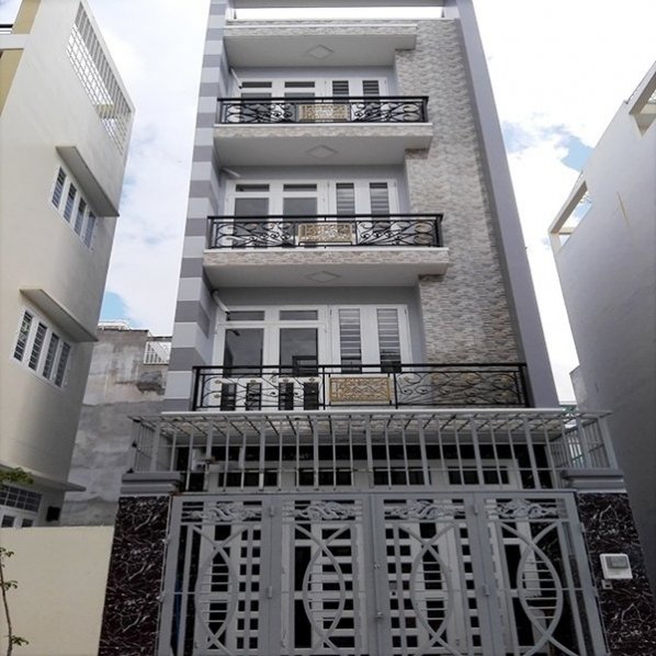 Khách sạn 391/19 Sư Vạn Hạnh, P. 12, Quận 10, giá: 18,8 tỷ, cho thuê 60tr/th