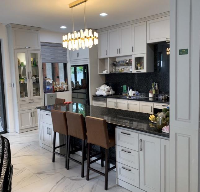 Cho thuê nhanh CH Green Valley, Đ.Nguyễn Văn Linh, P.Tân Phú S=120m2, giá cực rẻ 25tr/th , 3pn ,2wc  LH: 0906 385 299 (em Hà )