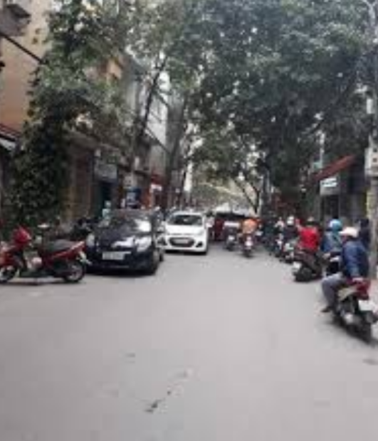 BÁN ĐẤT TẶNG NHÀ PHỐ THỊNH LIỆT, 35M2, MT 4M, GIÁ 1.55 TỶ. LH 0984094326