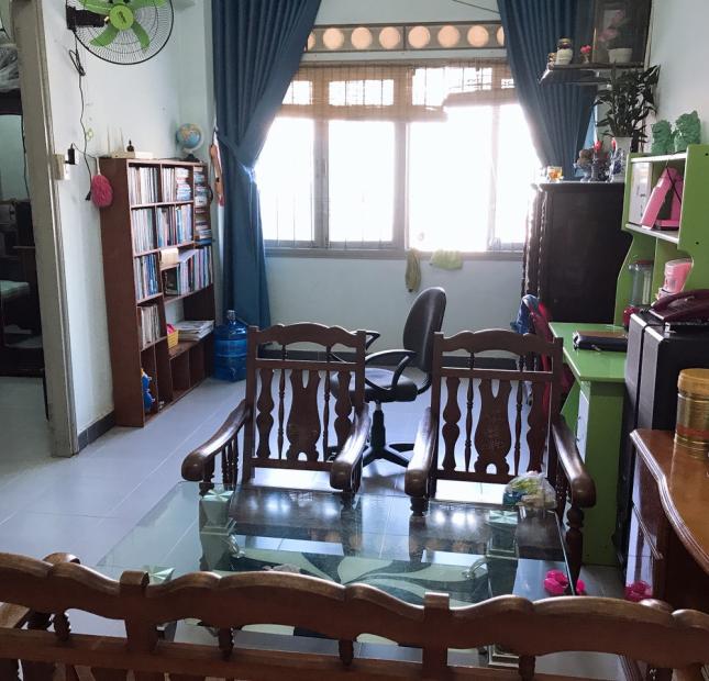 Chính chủ bán căn hộ góc tại chung cư Ngô Gia Tự, Nha Trang với giá rẻ chỉ 1.4ty