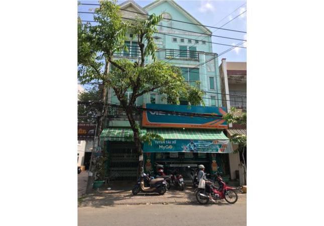 Nhà bán mặt tiền đường Trần Ngọc Quế, 2 lầu,ngay trung tâm, dt: 7,6x26m, nở hậu 9m.