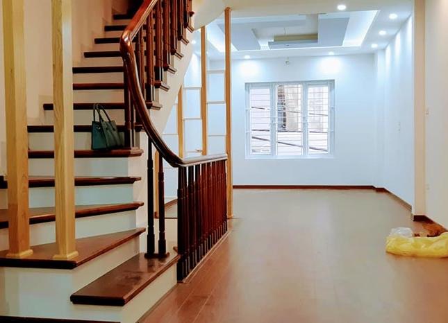 Nhà Mới, KDVP Nguyễn Hoàng - Nam Từ Liêm, 55m2, 5 tầng, 5.5 tỷ.