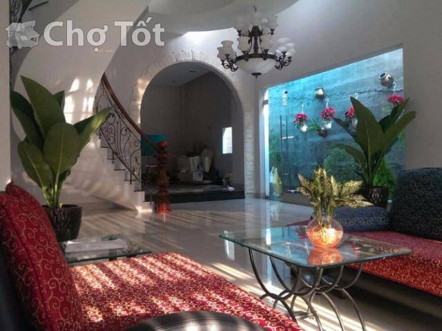 Bán nhà MT 436b khu Cư Xá Nguyễn Trung Trực, p12, q10. DT: 4,5x18m, 1 lầu, giá 13.5 tỷ TL