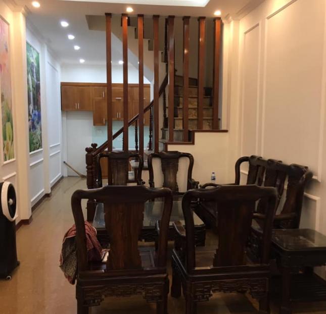 Nhà mới cực đẹp ngõ 91 Nguyễn Chí Thanh – Đống Đa, 40m2x4T, 4 phòng ngủ.