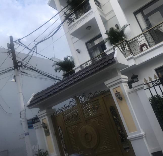 Nhà bán mặt tiền đường ngay Lê Quang Định Bình Thạnh 5 tầng giá 14.95 tỷ