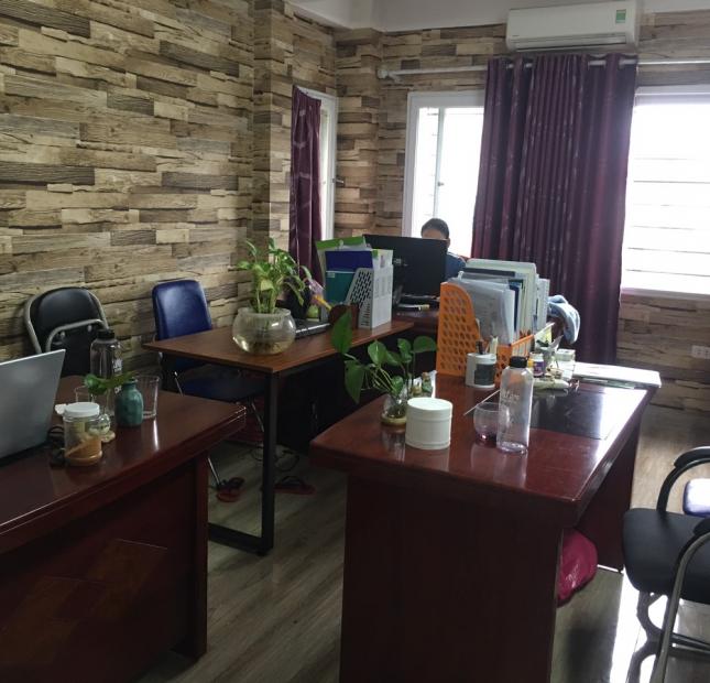 Văn phòng 80m2 chỉ 11 triệu mp Minh Khai quận HBT