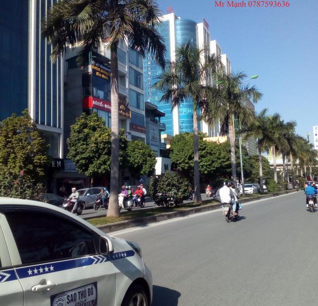 Một nhà duy nhất Nguyễn Khuyến Văn Quán ô tô, văn phòng 65m2x3T cho thuê đỉnh. LH 0787593636