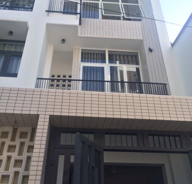 Bán nhà mặt tiền đường Trường Sơn Q.10-DT:6.3x12-NH:8.2- giá rẻ nhất khu vực.  