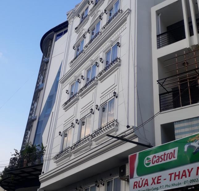 Bán khách sạn đường Nguyễn Du Quận 1. DT: 30 x 35m, 2 hầm + 15 tầng