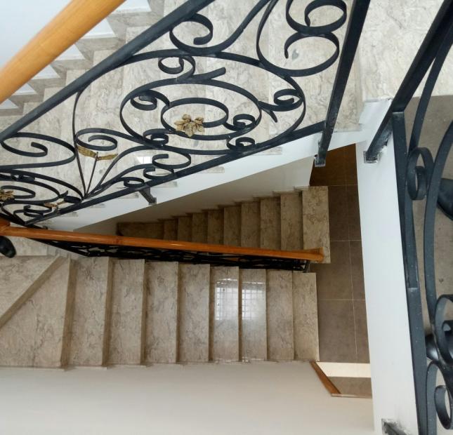 Chính chủ bán nhà MT An Điềm, P10, Q5, (3.5x16m), 3 lầu, giá 15.5 tỷ khu văn phòng