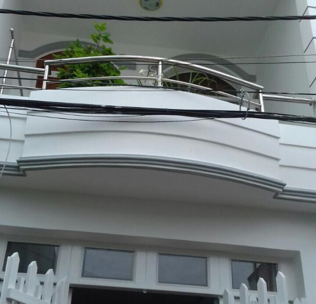 Nhà nguyên căn cho thuê 8tr/th có 2PN hẻm 4m gần trường ĐH Marketing, p.Tân Thuận Tây, Quận 7