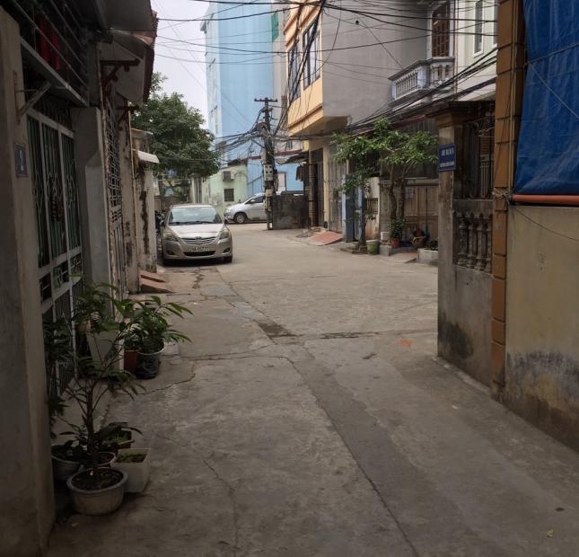 Bán đất thổ cư vuông đẹp tại Thanh Liệt, Thanh Trì. Dt 54m2*Mt3.8m ngõ nông, ô tô vào tận nhà.