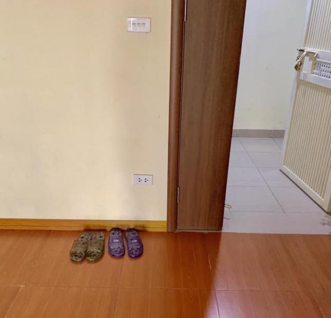 Cho thuê căn hộ chung cư Ecohome Phúc Lợi, Long Biên. Full nội thất 70m2 giá 7Tr. LH: 0981716196