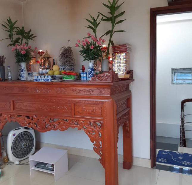 Bán gấp nhà Khương Trung, nhà đẹp, ở ngay,  dt 30 m2, 4 tầng, giá chỉ 2.2 tỷ. LH 0984094326