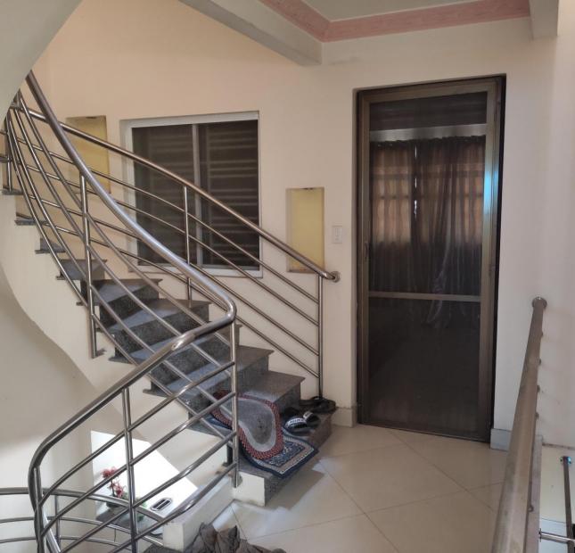 Chính chủ cho thuê nhà 348/52 Hoàng Văn Thụ 5x24m