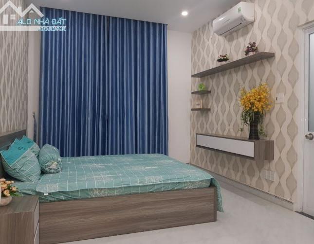  CẦN BÁN GẤP LÔ ĐẤT 600M2 VÀ CĂN NHÀ CẤP 4  THỔ CƯ 100%ĐƯỜNG NHỰA RỘNG 62M SÁT KCN SẠCH     