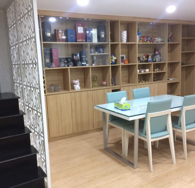 Cần tiền bán gấp nhà mặt tiền Trần Bình Trọng, Q5 hàng hiếm nhất khu vực DT: 4.2x16m giá 22 tỷ