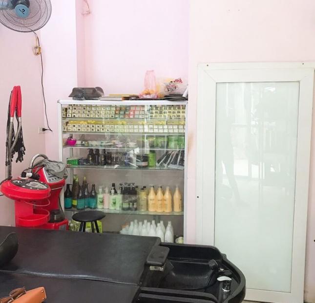 Cần sang nhượng cửa hàng tóc + nail ở đường Lương Khánh Thiện, Hoàng Mai, HN