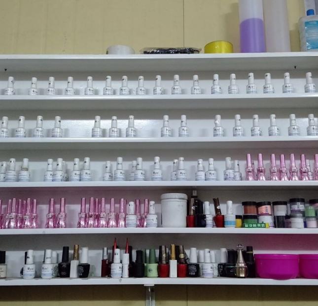Cần sang nhượng cửa hàng tóc + nail ở đường Lương Khánh Thiện, Hoàng Mai, HN