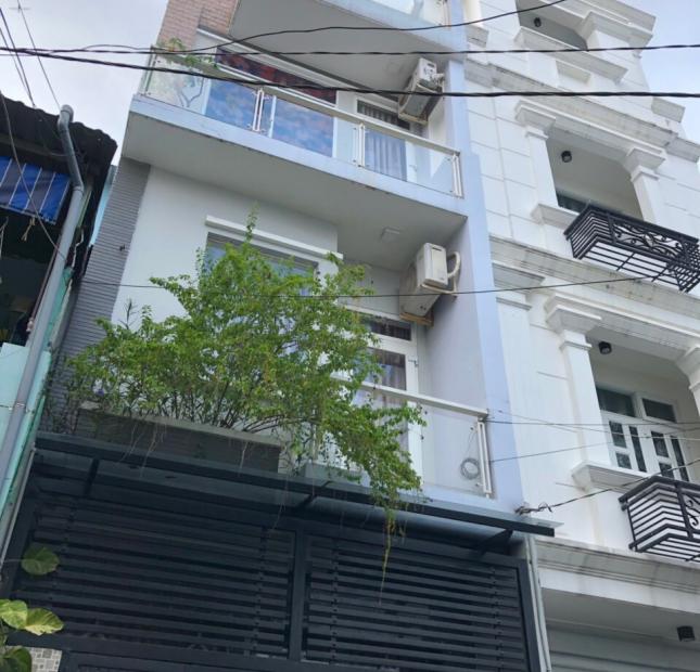 Bán nhà mới 100% 3 lầu, MT đường Nguyễn Thanh Tuyền, DT: 4 x 13m2.