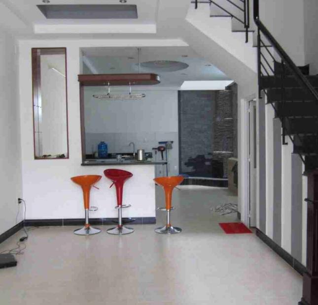 Một căn duy nhất! Mặt tiền Hùng Vương, Q.5, DT: 4.3*15m. Giá cực sốc chỉ 20 tỷ thương lượng