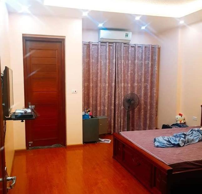 Bán nhà phố Lê Trọng Tấn - Q.Thanh Xuân 5 tầng 60m, MT 4,3M- 11.2 tỷ