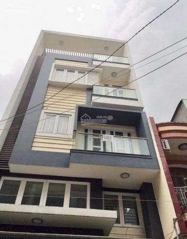 Cho thuê nhà mặt tiền Lê Lợi trung tâm Quận 1, KD đa ngành nghề, diện tích 4x17, 4 tầng