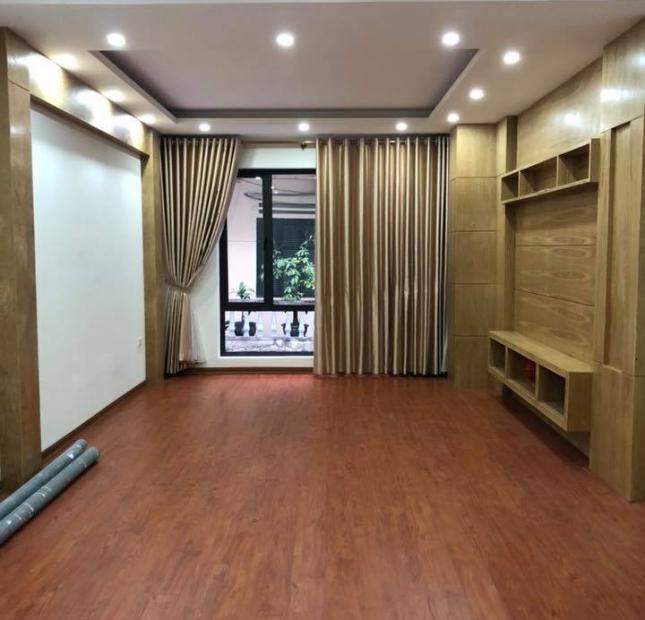 bán nhà 5 tầng đẹp vừa ở vừa kinh doanh ngõ thông phố Lê Văn Lương 4,95 tỷ