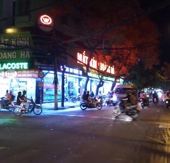 Chính chủ, bán nhà mặt tiền đường Nguyễn Hồng Đào, P14, Quận Tân Bình.