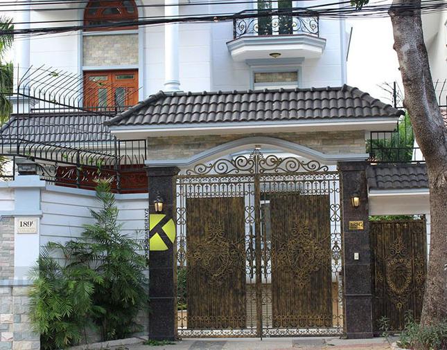 Bán nhà mặt phố Lê Văn Khương, Q. 12, 250m2, sổ hồng riêng có ngân hàng hỗ trợ, có gara xe hơi