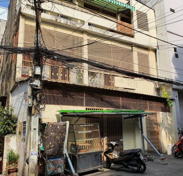 MT Hẻm rộng 8 m cmt8 phường 12 quận 10, nhà có bề ngang 9m.