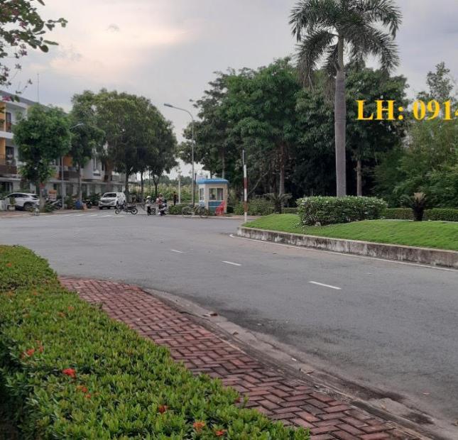Bán nhanh lô C dự án DIAMOND TOWN, Phú Hữu, Quận 9, sổ đỏ sang tay