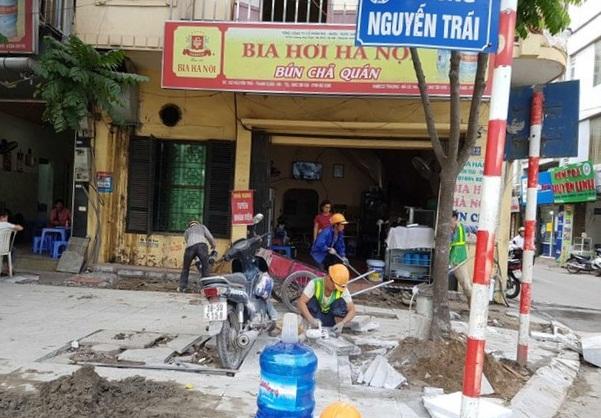 Mặt phố Nguyễn Trãi, Vỉa hè, Kinh doanh. Giá chỉ 13,5 tỷ.