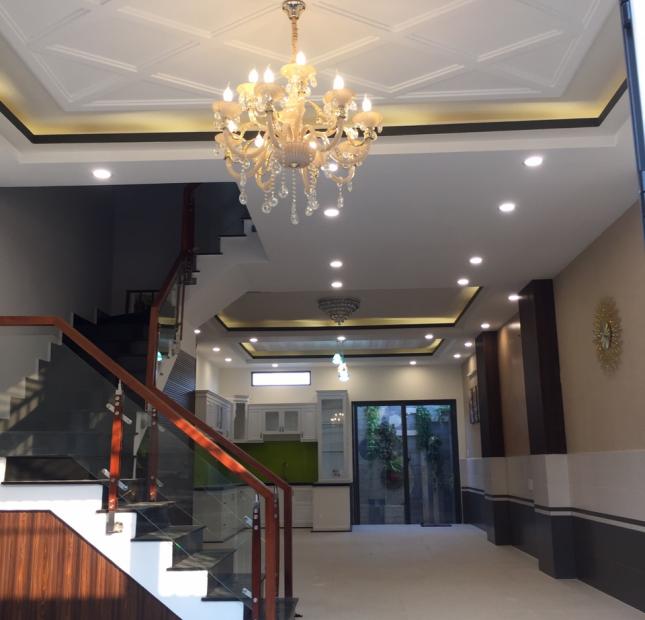 Chính chủ bán căn nhà bên KDC Phong Phú 5x17 xây 2 lầu mới. Có hình ảnh nhà và Sổ vào xem