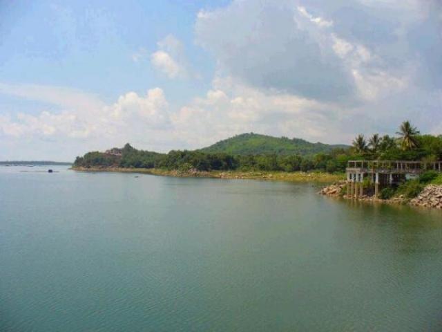 Đất mặt tiền View hồ Dầu Tiếng sổ hồng riêng chính chủ tại Minh Hòa