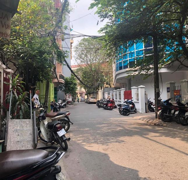  Chỉ 6 tỷ nhà Phố Núi Trúc 25m2, 5 tầng, ÔTô tránh Kinh doanh sầm uất