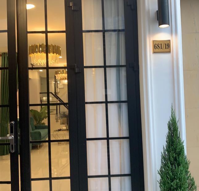 Bán nhà mặt tiền Châu Văn Liêm, phường 10, Q5. DT: 5.1x20m, giá bán 38 tỷ TL