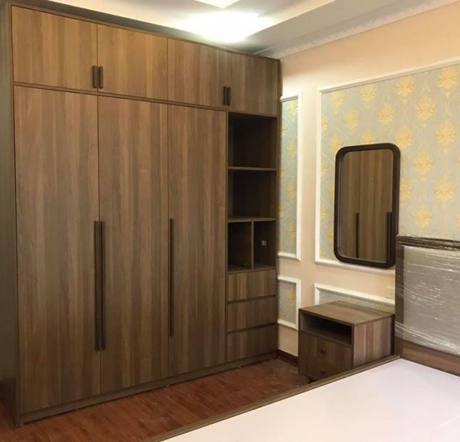 HOT, Võ Chí Công, Tây Hồ, Đẹp Long Lanh Vali Về Ở Luôn Tặng Nội Thất 5* , 35m2, chỉ 4,45 tỷ Có TL