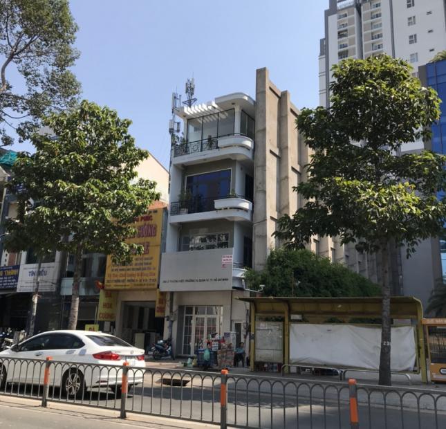 Cho thuê tòa nhà MT Lý Thường Kiệt, Quận 10, DT: 5x20m, 95tr/tháng. Ngay nhà thi đấu Phú Thọ