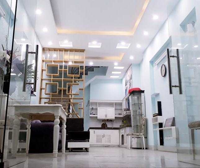 RẺ VÀ ĐẸP Quan Hoa- Cầu Giấy, Nhà Mới- Để Lại Full Nội Thất, 46m2 x5 tầng Giá 4,35 tỷ