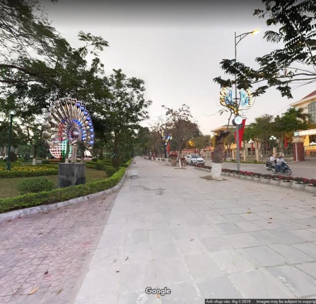 Bán đất mặt đường Phạm Văn Đồng, Tích Sơn giá 3,92 tỷ . LH 0399566078.