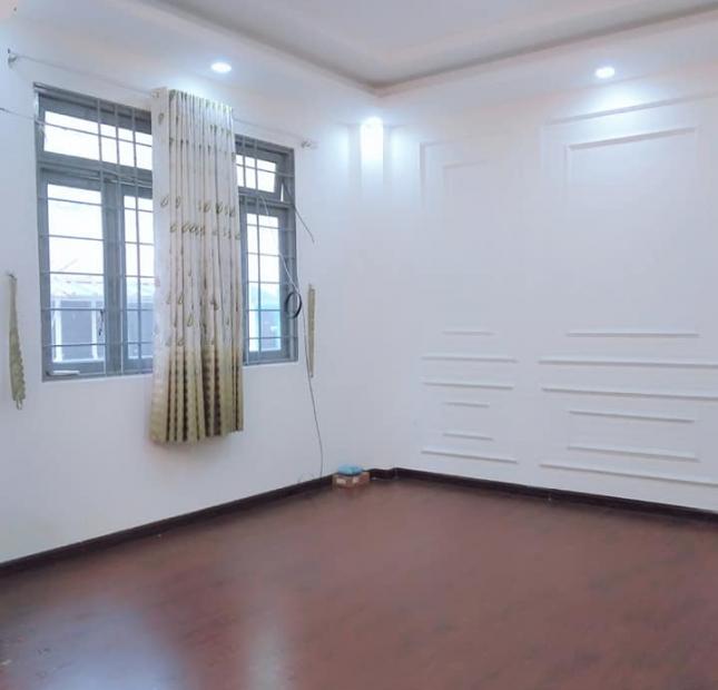 Mặt tiền Nguyễn Bá Tòng, 104m2 CN, ô tô vào nhà, 11.3 tỷ TL sâu