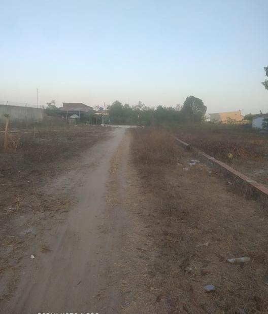 Chính chủ cần bán lô đất xã Vĩnh Thanh sát đường 25C, huyện Nhơn Trạch 