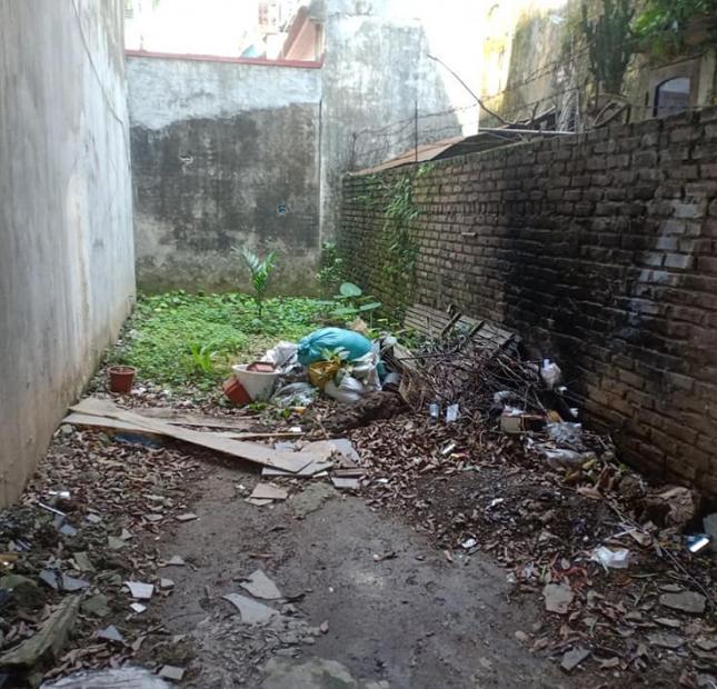 Bán đất ngõ 124 Âu Cơ, Tứ Liên, Tây Hồ, sổ vuông, 33m2, 2 tỷ có TL