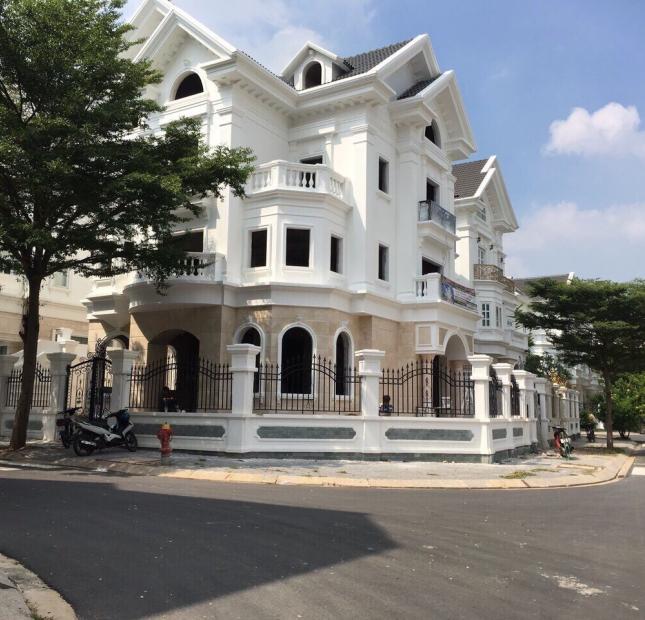 Bán nhà đường Trần Bình Trọng, DT: 5.5x10m, 2 lầu giá 8,3 tỷ