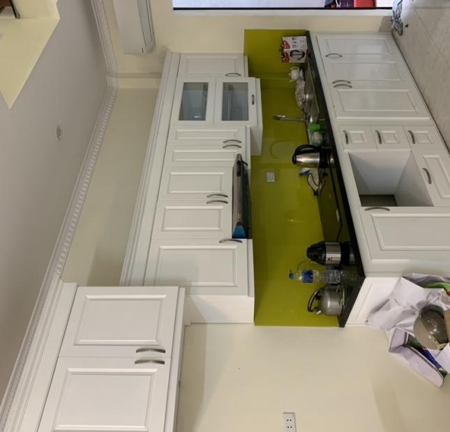 Bán nhà Nguyễn Văn Cừ 30m x 5 tầng, ô tô đỗ cửa, 2.9tỷ