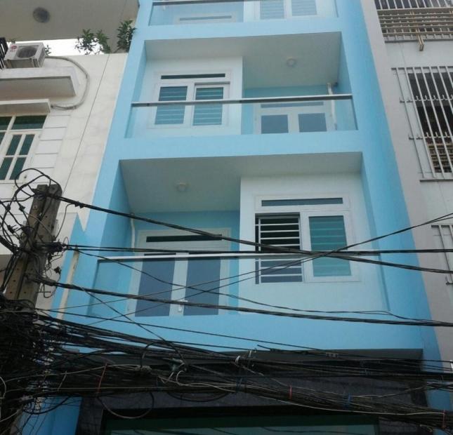  Bán nhà HXH Nguyễn Trãi, hẻm 233 rộng 8m, 2 lầu, chỉ 7.8 tỷ.