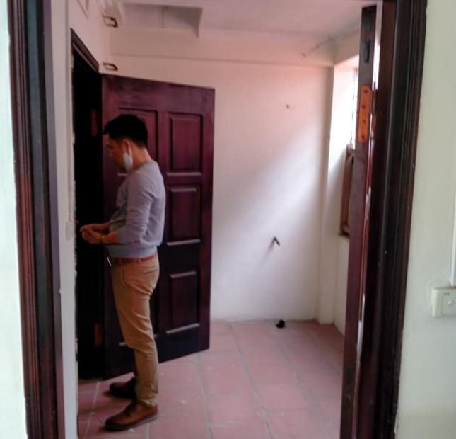 Nhà Triều Khúc Thanh Xuân 40m, 4 tầng, mt 3,6m, giá 2,8 tỷ