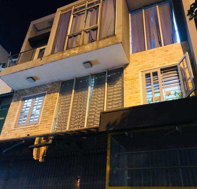 Bán nhà Mặt tiền đường Phạm Văn Đồng khu nhộn nhịp sầm uất bậc nhất Sài Gòn