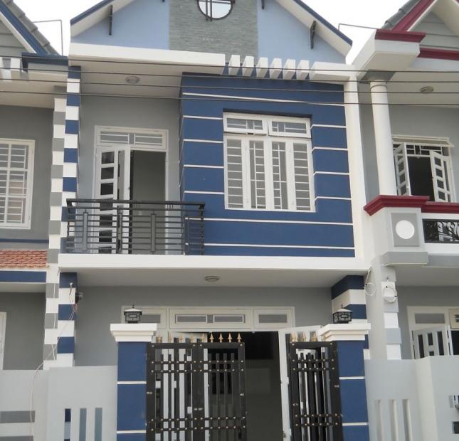 Bán nhà 2 mặt tiền, hẻm 10m đường Nguyễn Hồng Đào, nhà cách mặt tiền 20m, khu dân cư sang trọng